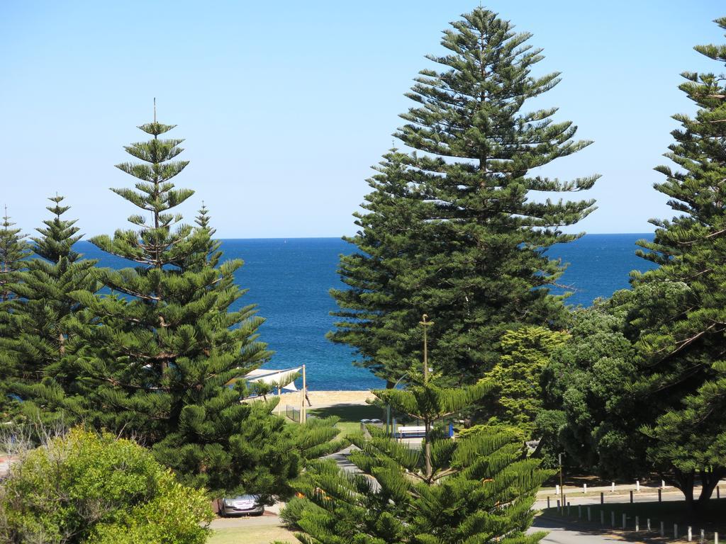 Cottesloe Marine Apartment - Executive Escapes Перт Экстерьер фото