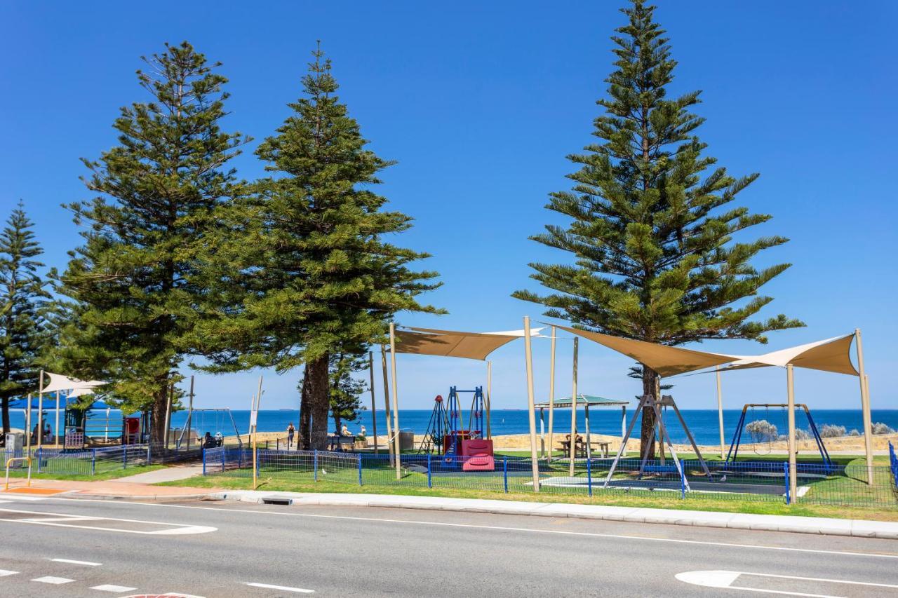 Cottesloe Marine Apartment - Executive Escapes Перт Экстерьер фото